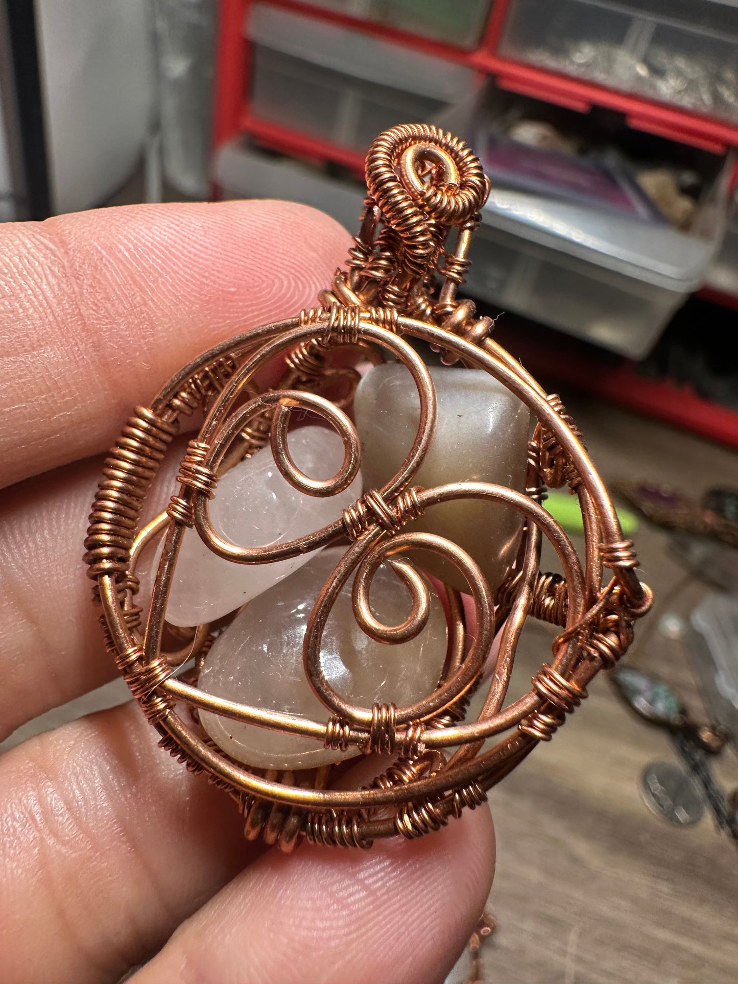 Interchangeable crystal locket copper pendant