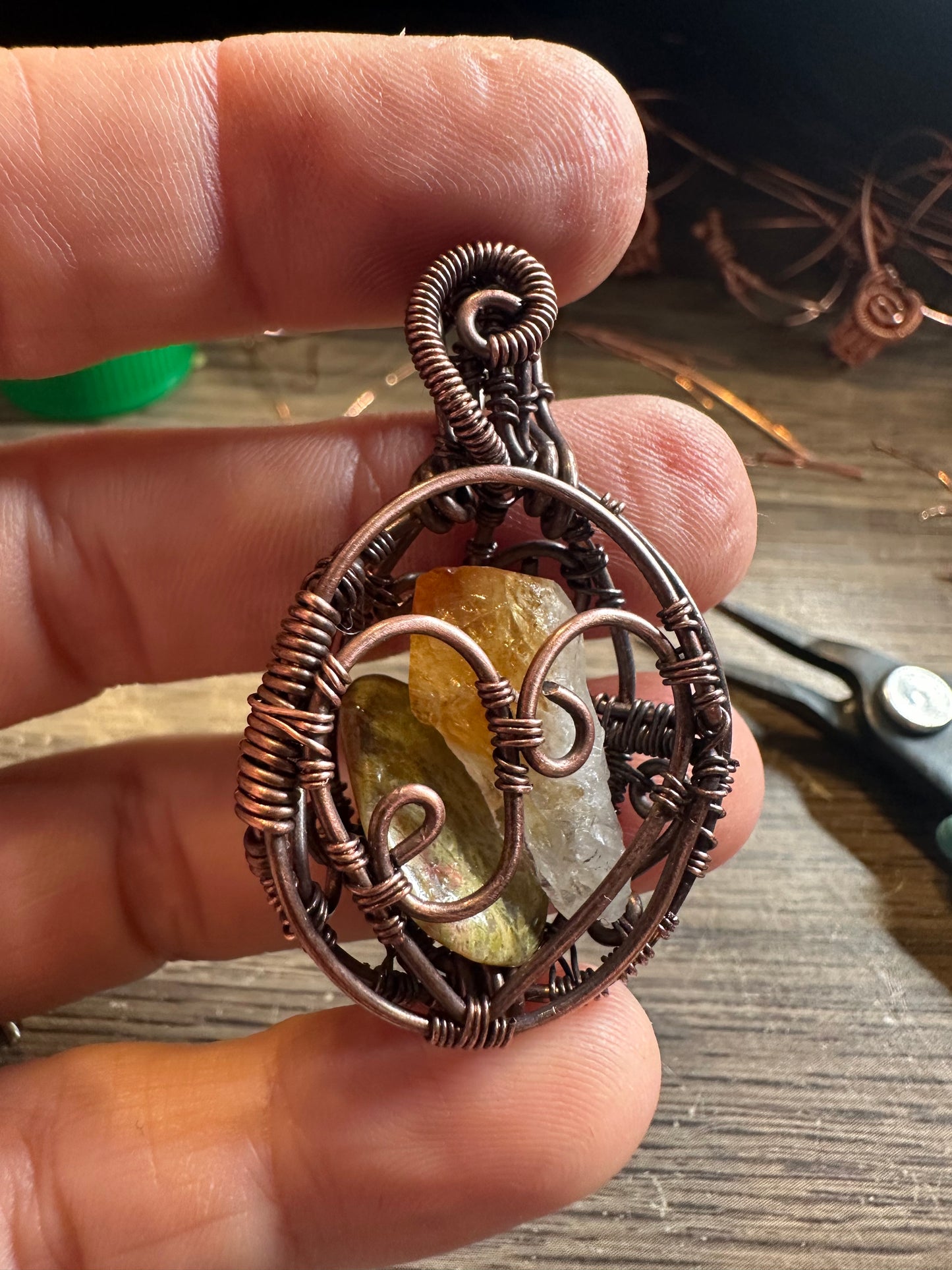 Mini interchangeable crystal locket pendant