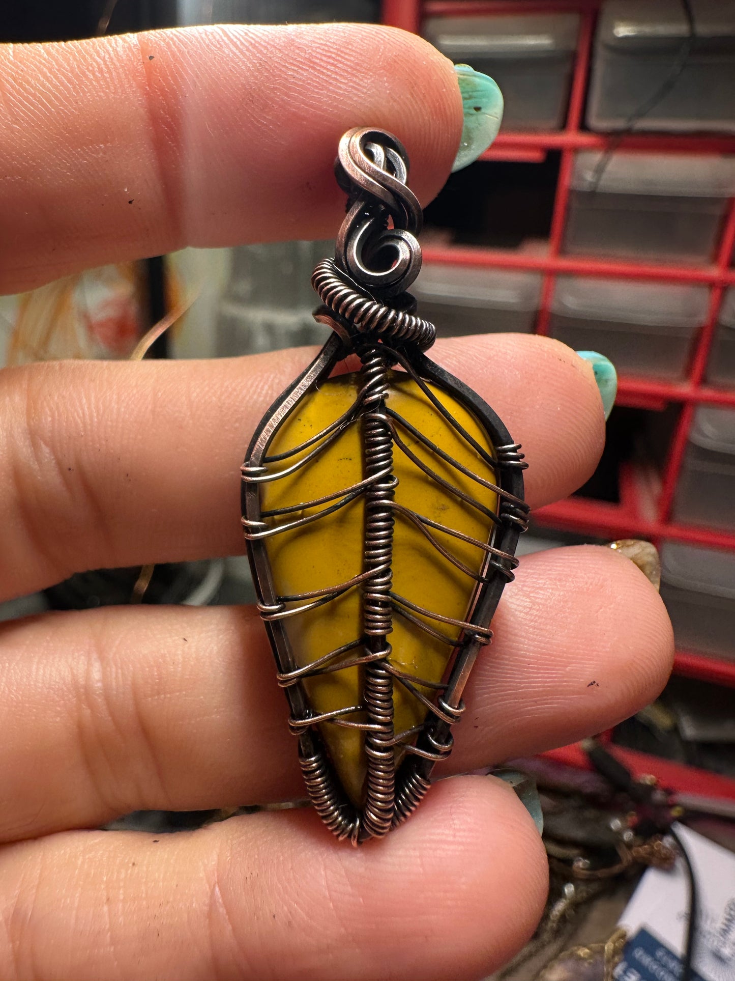 Mookaite fall leaf copper pendant