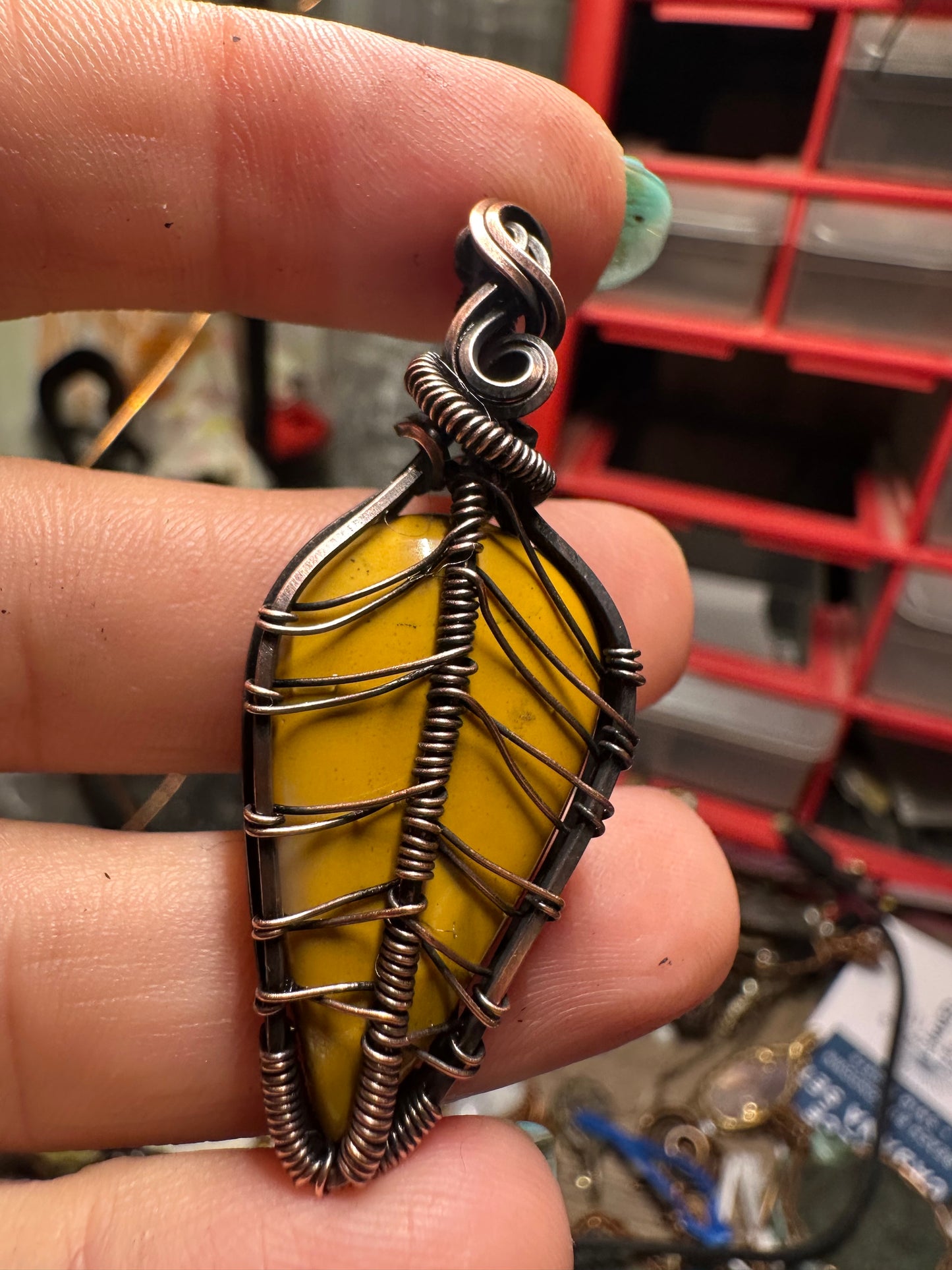 Mookaite fall leaf copper pendant