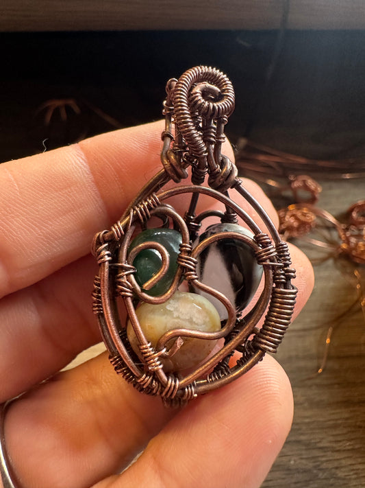 Mini interchangeable crystal locket