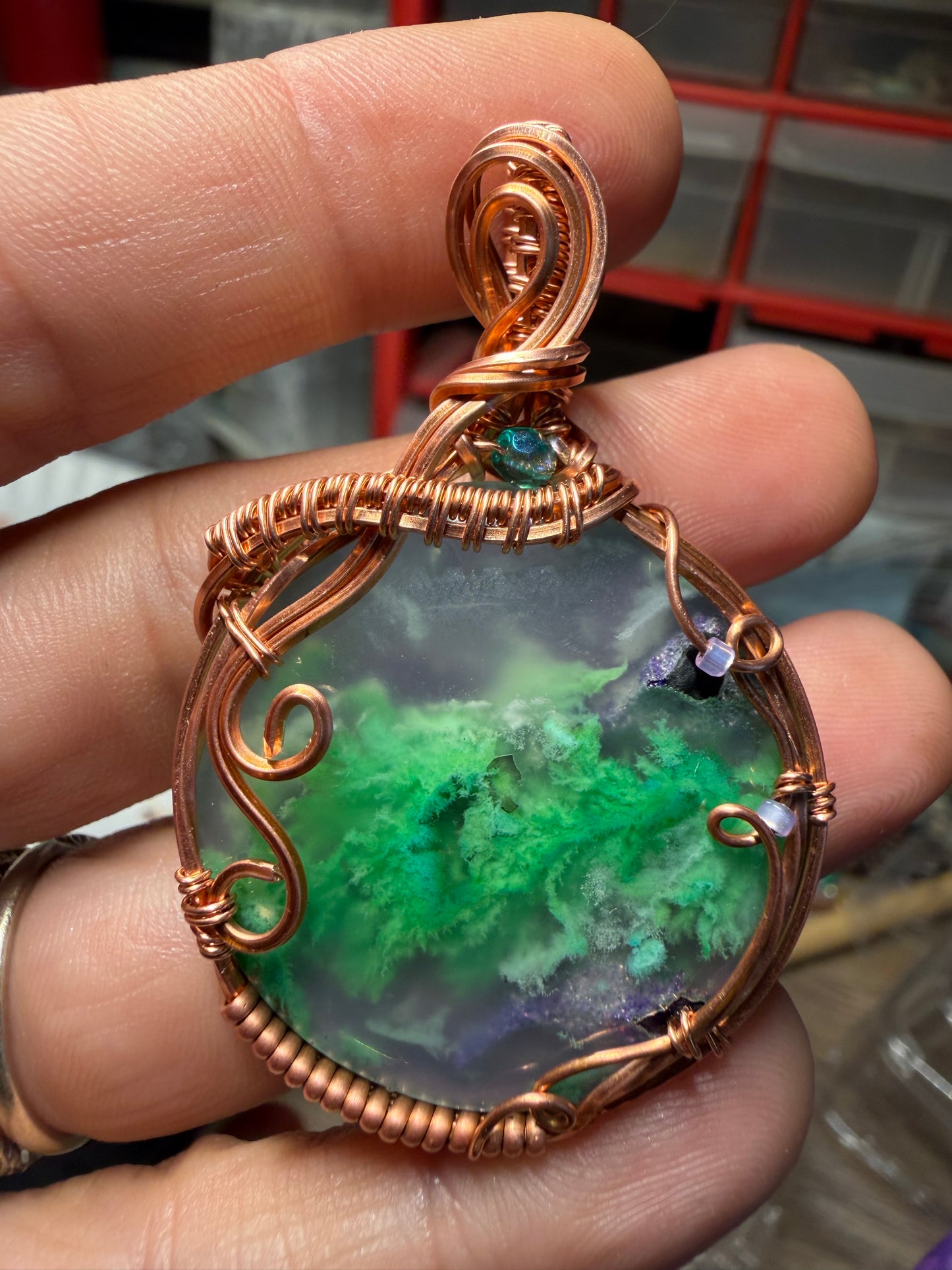 Green (dyed) agate copper pendant