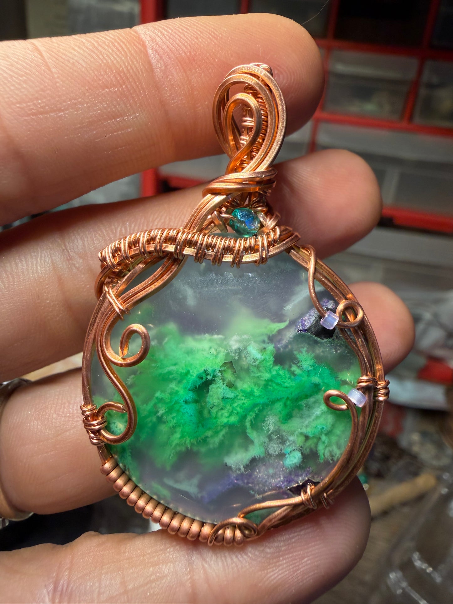 Green (dyed) agate copper pendant