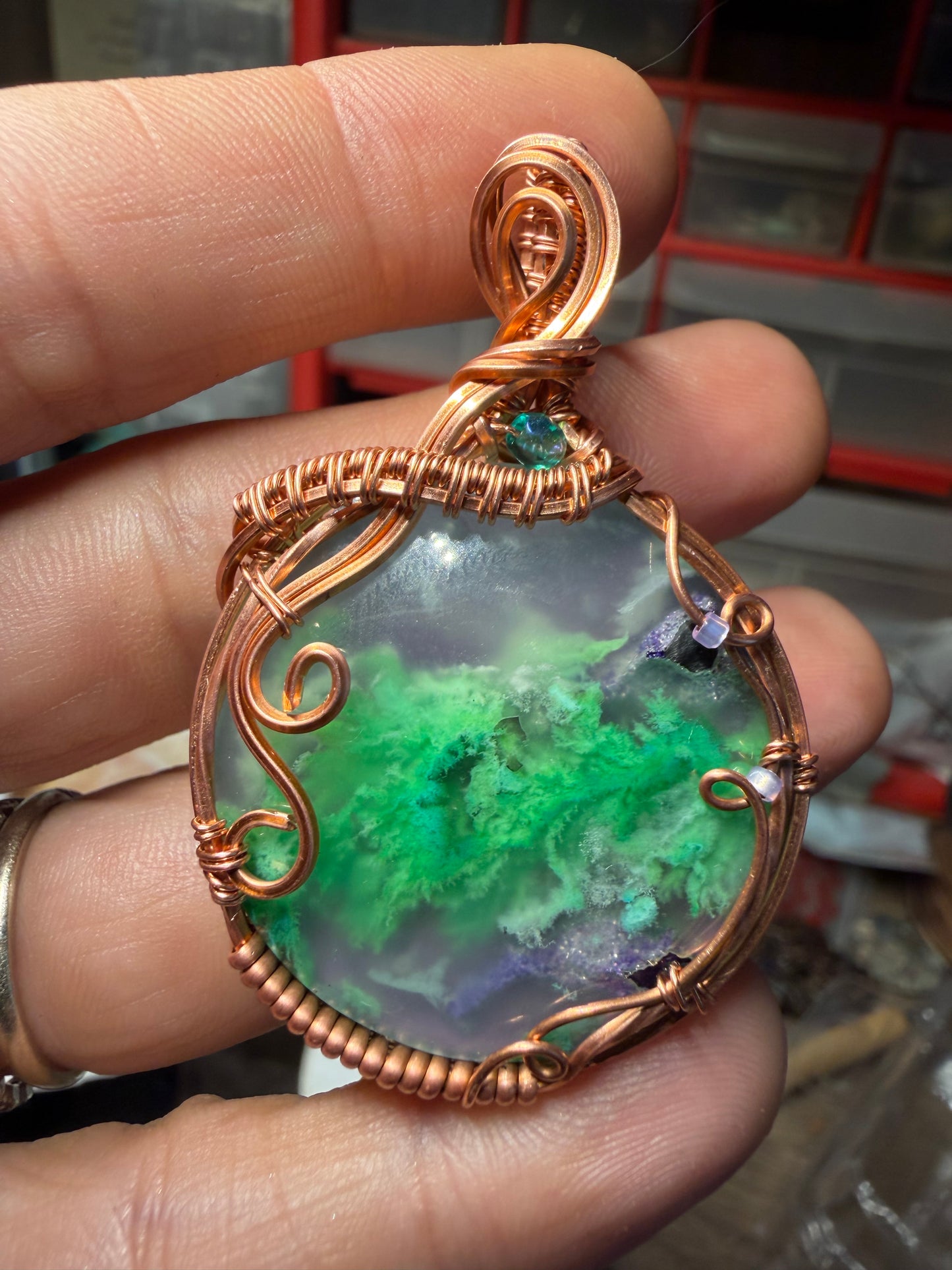 Green (dyed) agate copper pendant