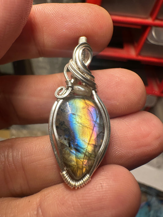 Spectrolite sterling pendant