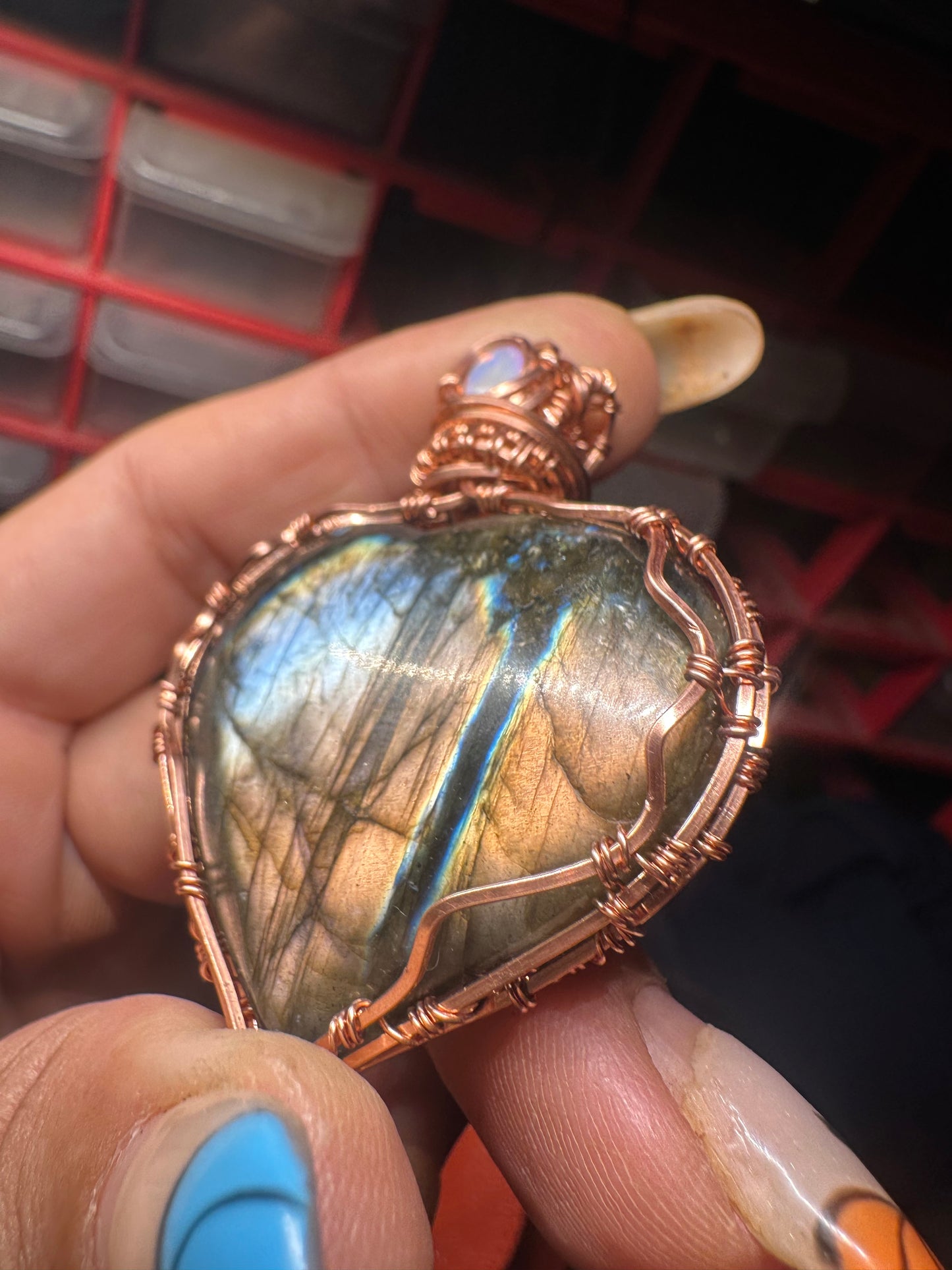 Labradorite heart copper pendant