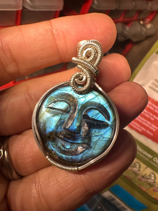 Labradorite moonface sterling pendant