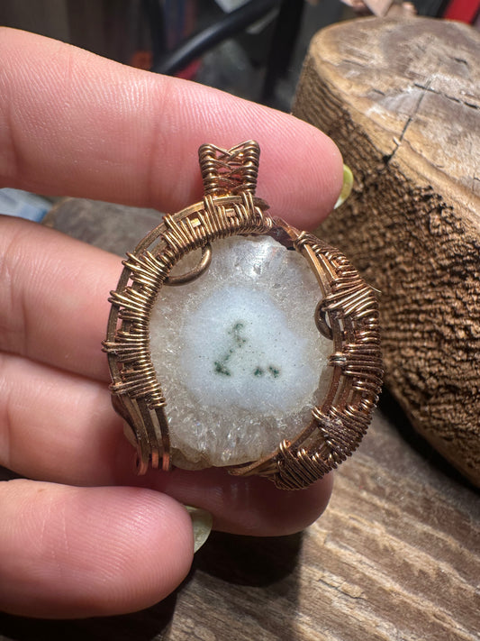 Solar quartz copper pendant